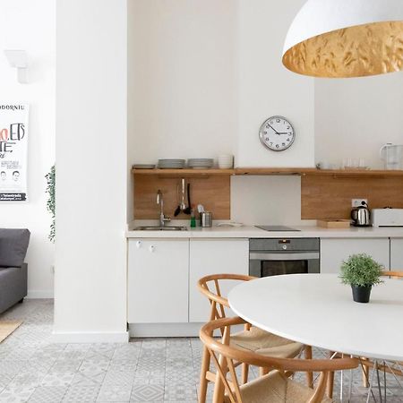 The Barcelona Centric Apt By Maison Pinata Exteriör bild
