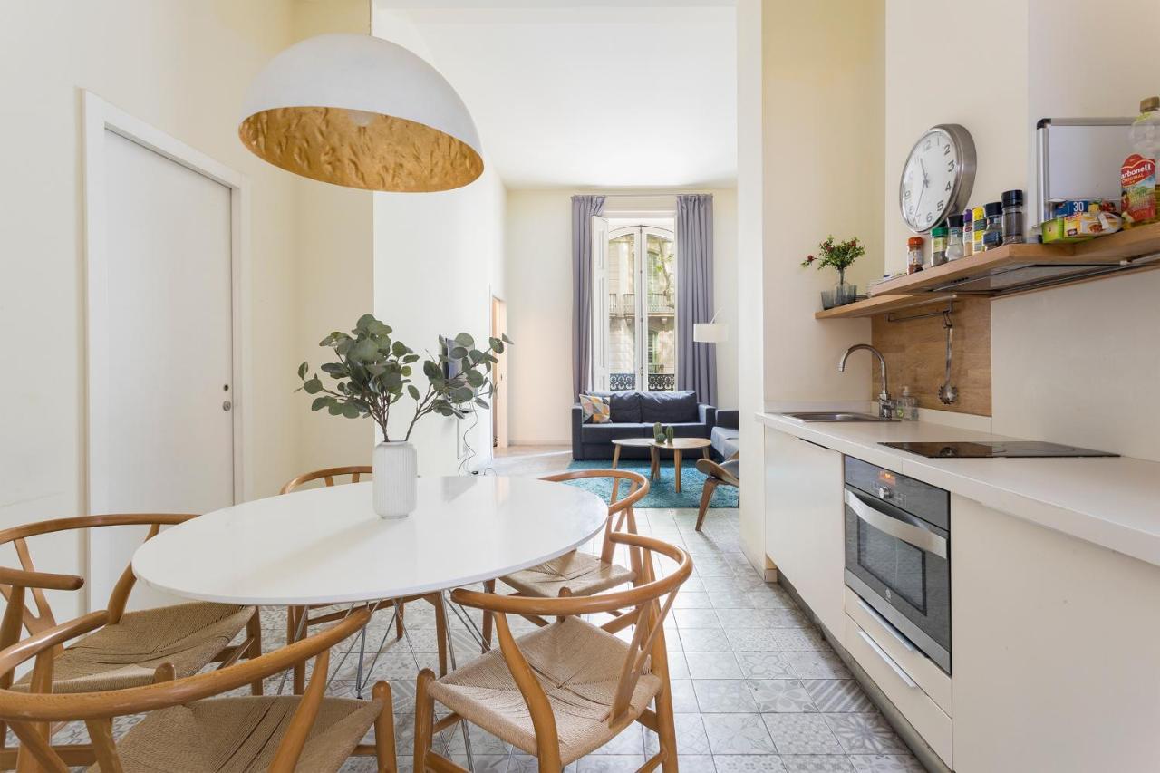 The Barcelona Centric Apt By Maison Pinata Exteriör bild