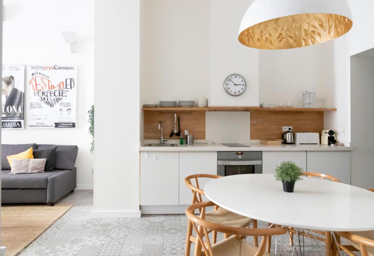The Barcelona Centric Apt By Maison Pinata Exteriör bild