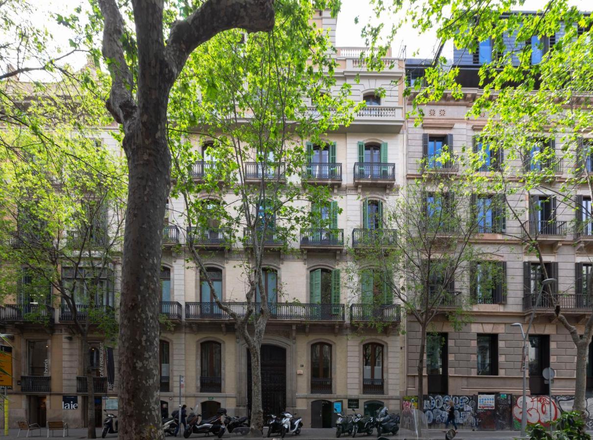 The Barcelona Centric Apt By Maison Pinata Exteriör bild